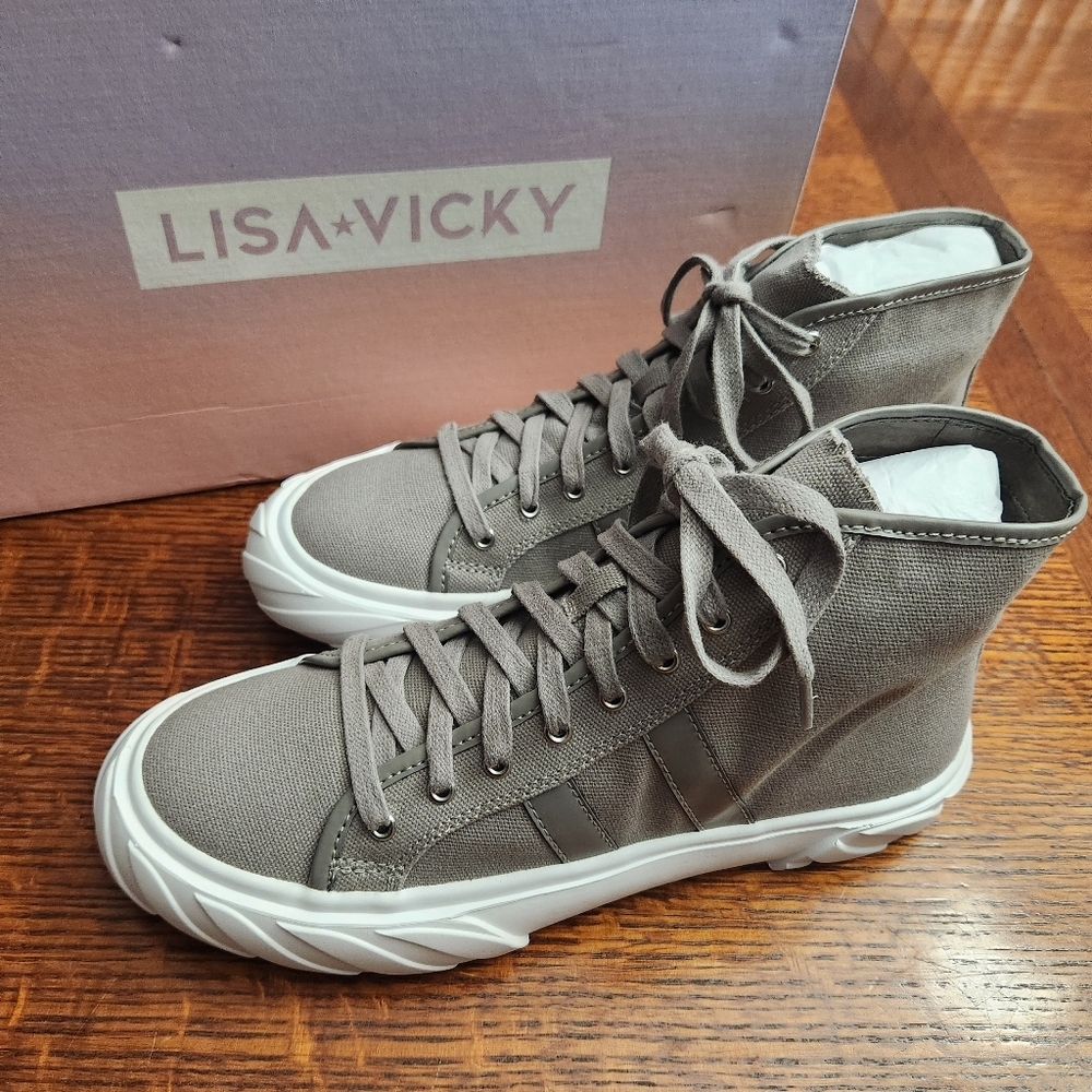 Lisa Vicky Gray Grey Canvas High Top Getaway Sneakers size 8.5 NWT